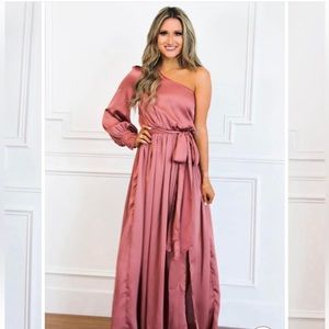 NWT Regal Nights Maxi Dress in Mauve